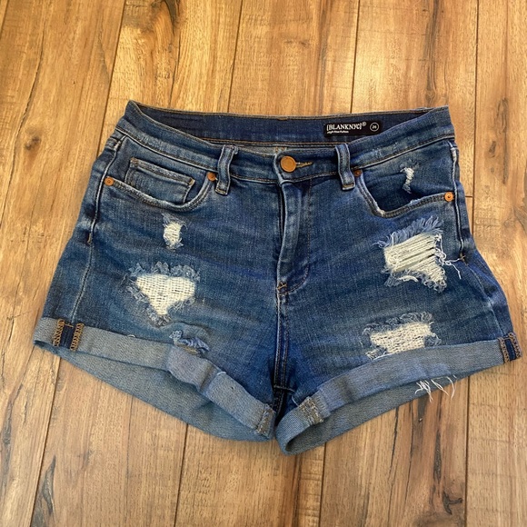 BLANKNYC Denim shorts Sz 26 - Picture 1 of 3